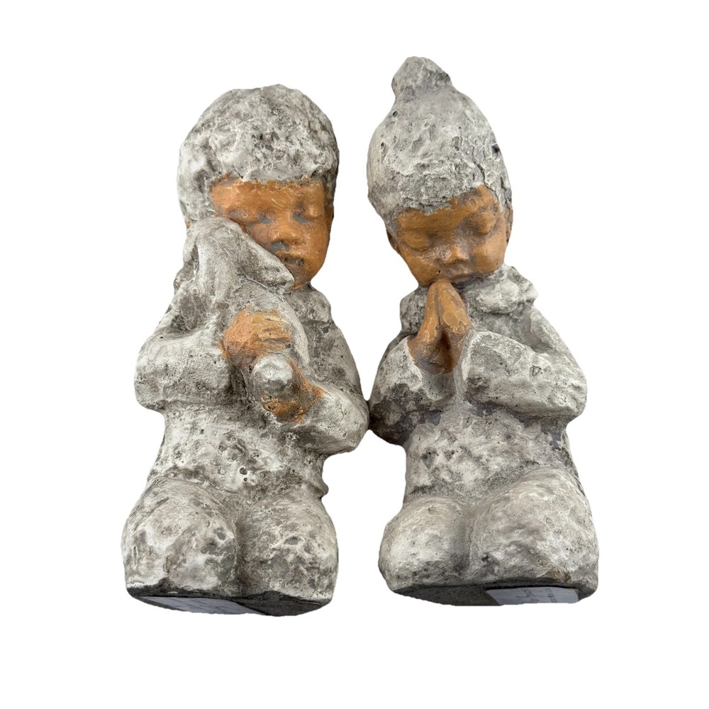 Pieter Breughel Figurines Boy w/Rabbit & Girl Praying  Amsterdam Kalverstraat 7